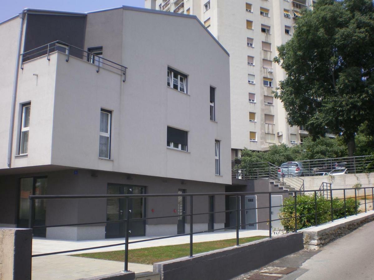 Apartment Jasmina Rijeka Eksteriør bilde